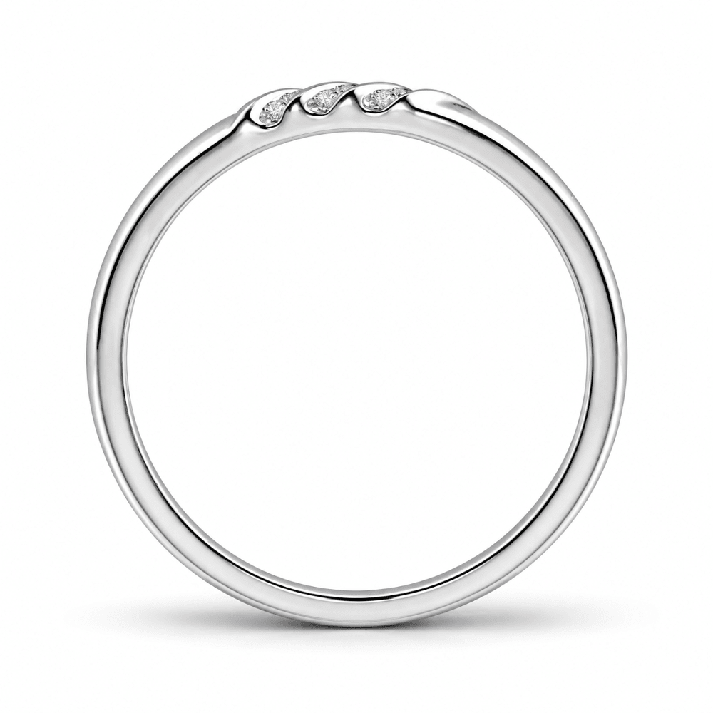 3.5mm Diagonal Channel-Set Moissanite Men's Wedding Band - Novelle Vow