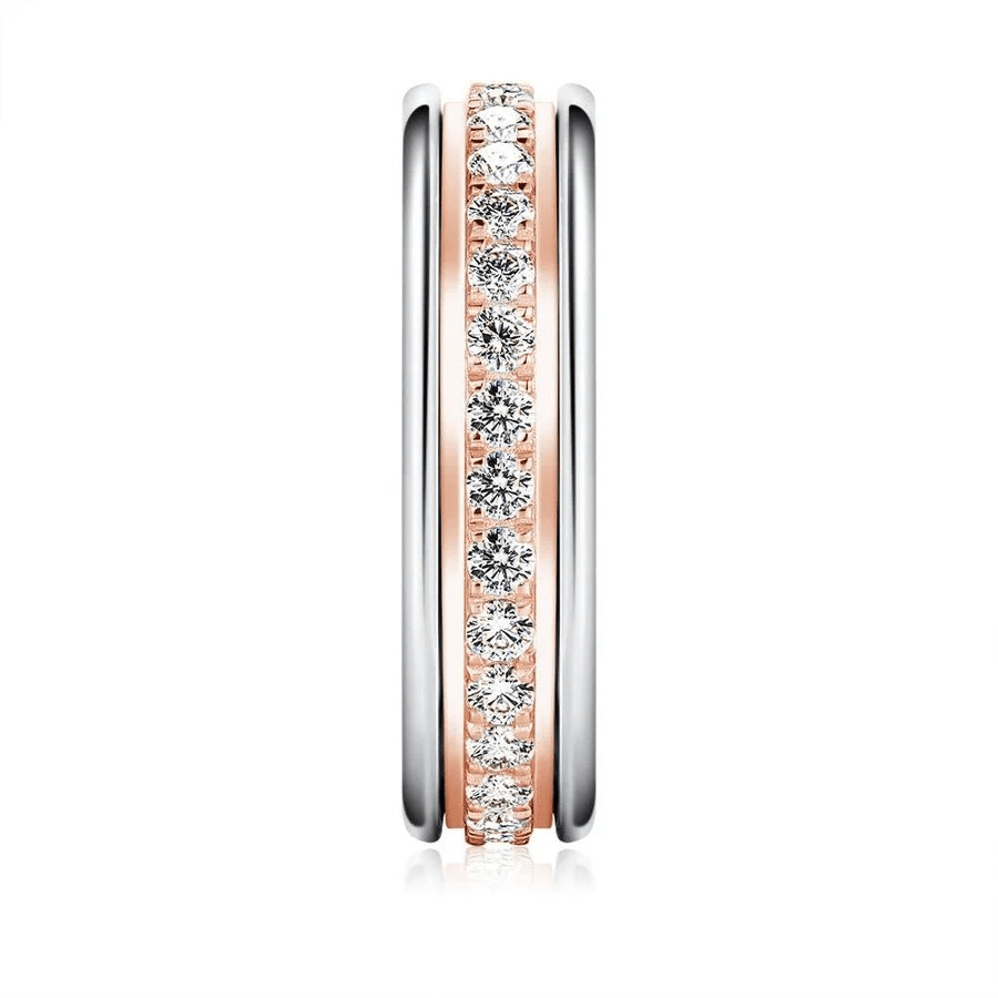5.6mm Two-Tone Round-Cut Moissanite Men's Wedding Band - Novelle Vow