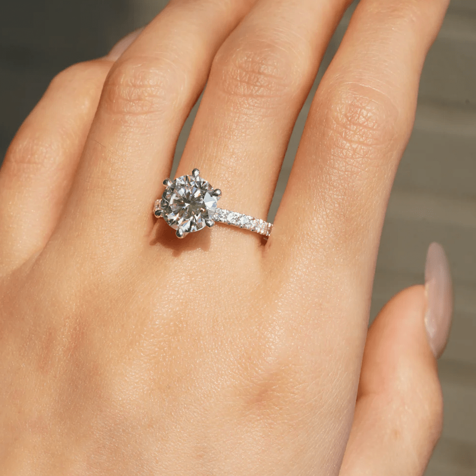 Classic 6 Prong Round Brilliant Cut Moissanite Engagement Ring - Novelle Vow