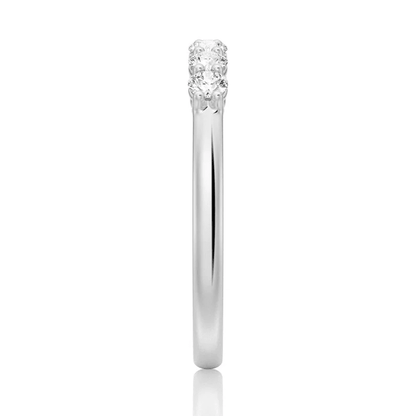 Classic 7 - Stone Moissanite Wedding Band - Novelle Vow