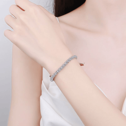 Classic Round Shaped Moissanite Tennis Bracelet - Novelle Vow