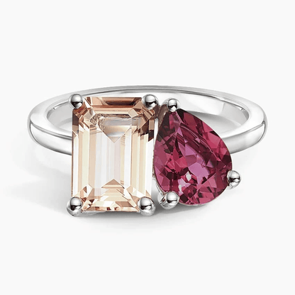 Emerald-Cut & Pear Toi et Moi Moissanite & Lab Alexandrite Ring - Novelle Vow