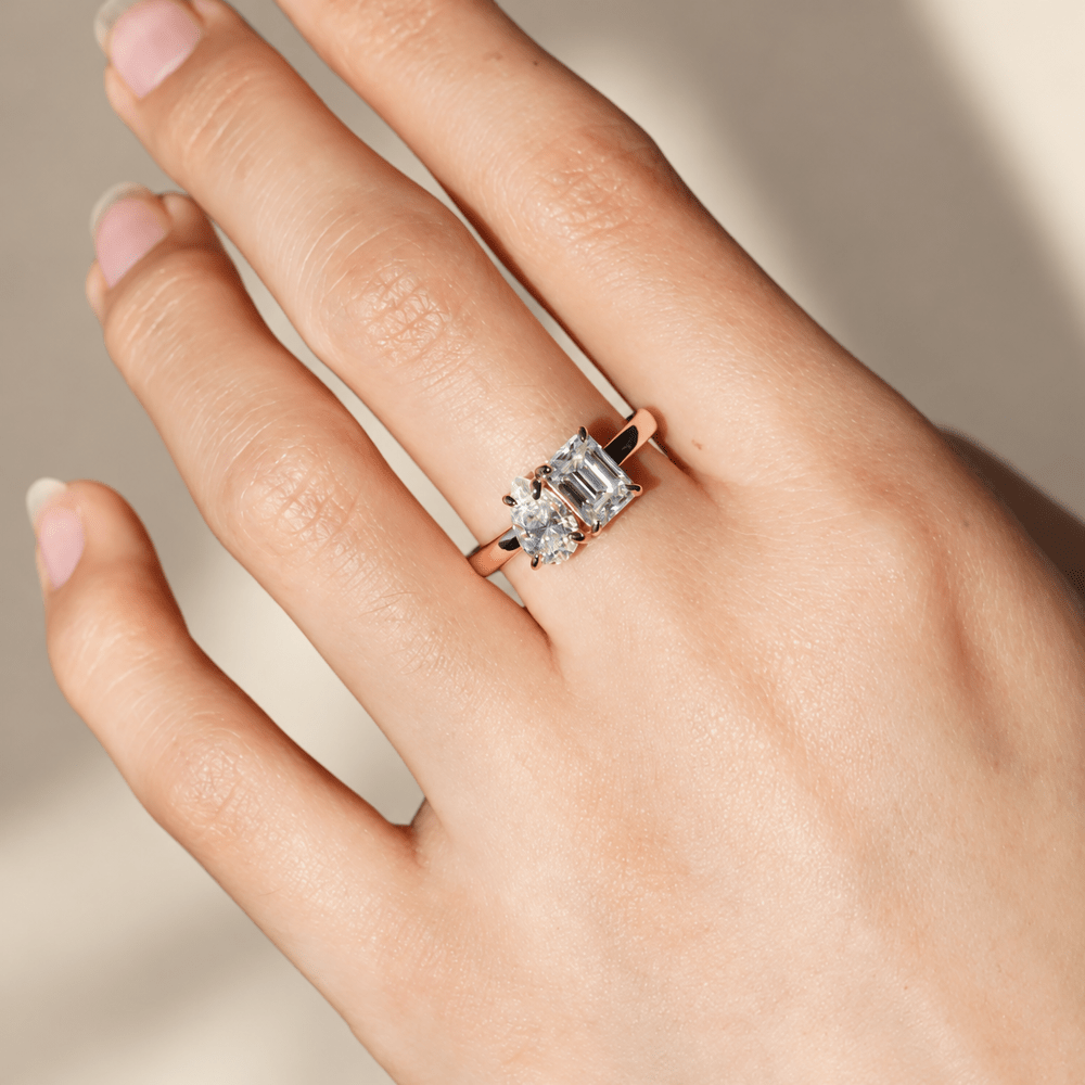 Emerald & Pear Cut Moissanite Toi et Moi Engagement Ring - Novelle Vow