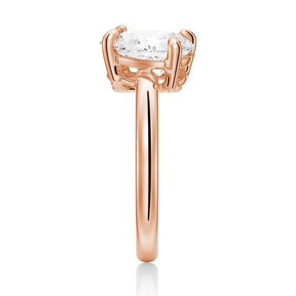 Emerald & Pear Cut Moissanite Toi et Moi Engagement Ring - Novelle Vow
