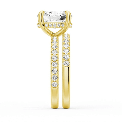 Oval Moissanite Engagement Ring and Pavé Wedding Band Set - Novelle Vow