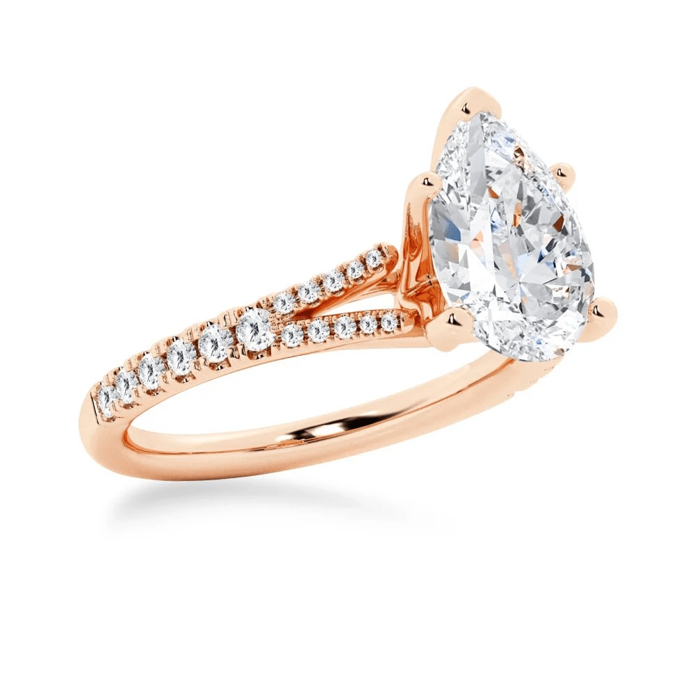 Pear Moissanite Engagement Ring and Pavé Wedding Band Set - Novelle Vow