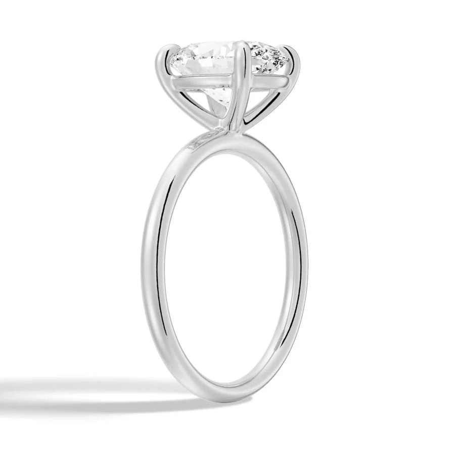 The Clara - Oval Cut Lab Grown Diamond Solitaire Engagement Ring - Novelle Vow