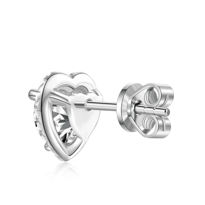 The Darling - Heart Halo Moissanite Stud Earrings (1 CTW) 