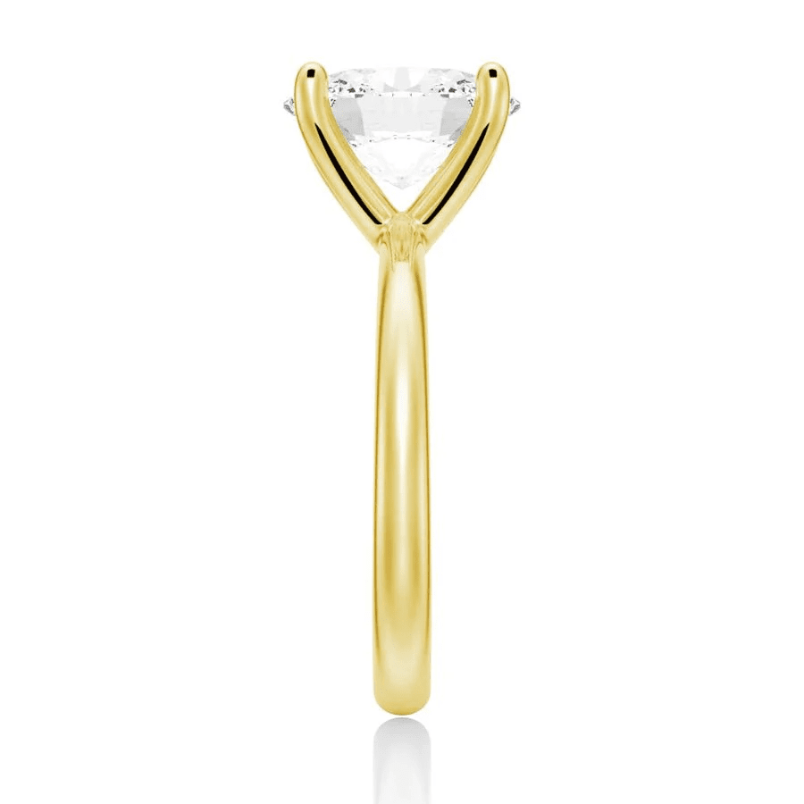 The Olivia - Oval Cut Moissanite Solitaire Engagement Ring - Novelle Vow
