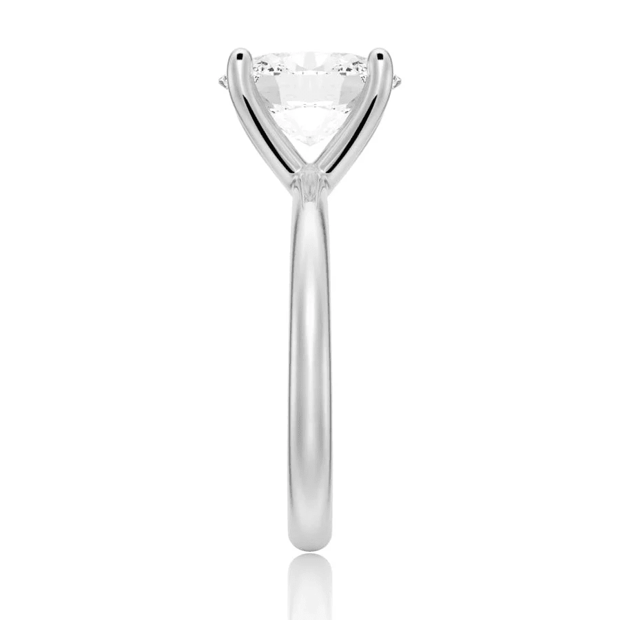 The Olivia - Oval Cut Moissanite Solitaire Engagement Ring - Novelle Vow