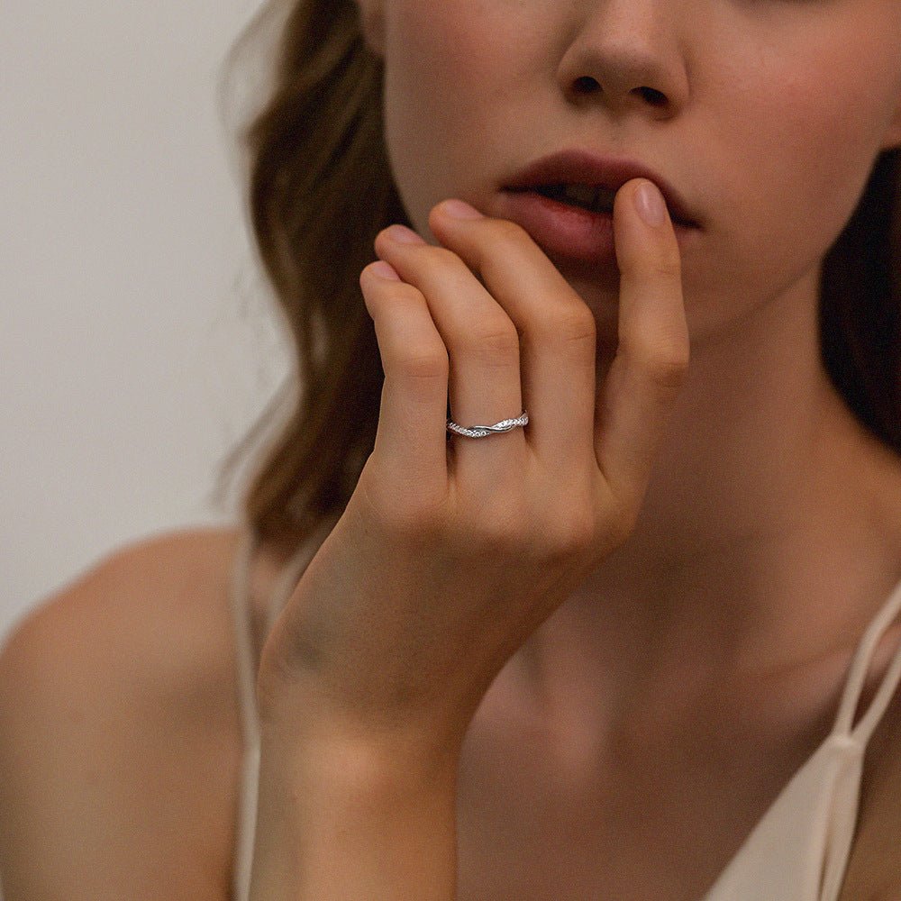 Twisted Braided Moissanite Wedding Band - Novelle Vow